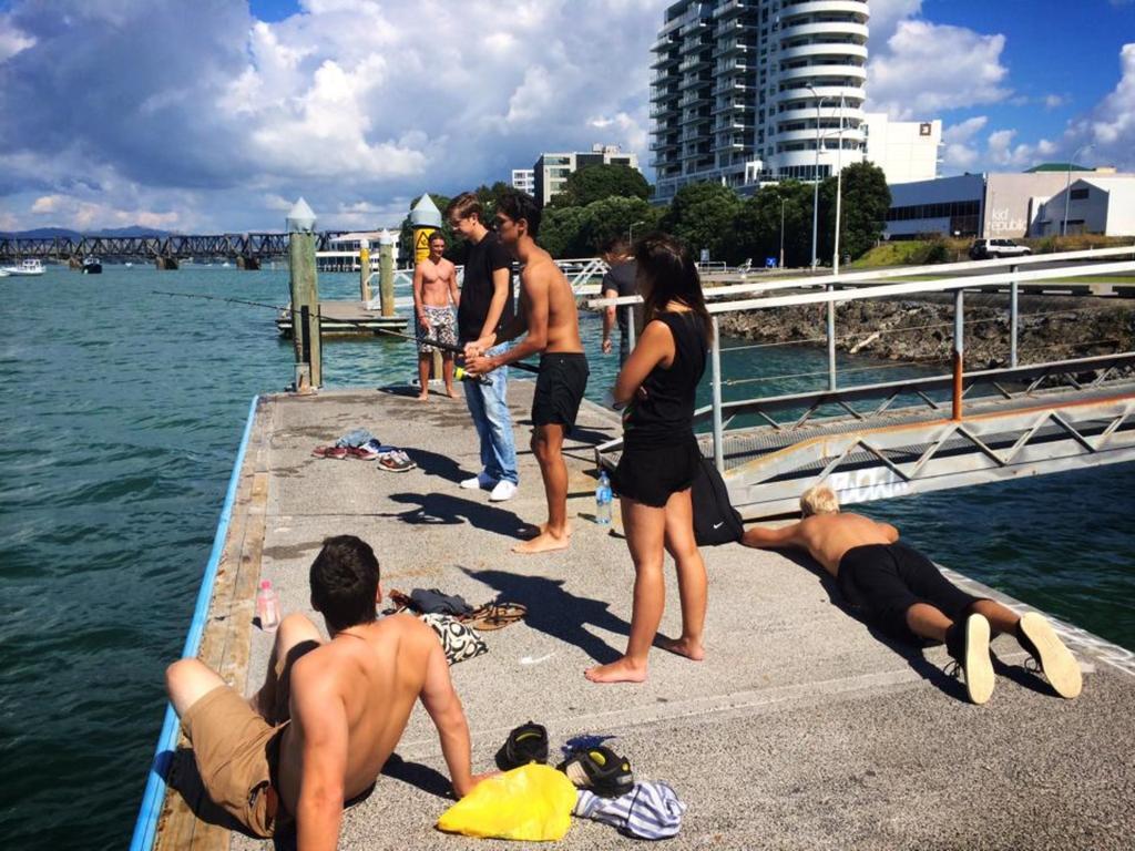 Harbourside City Backpackers Tauranga Exterior foto